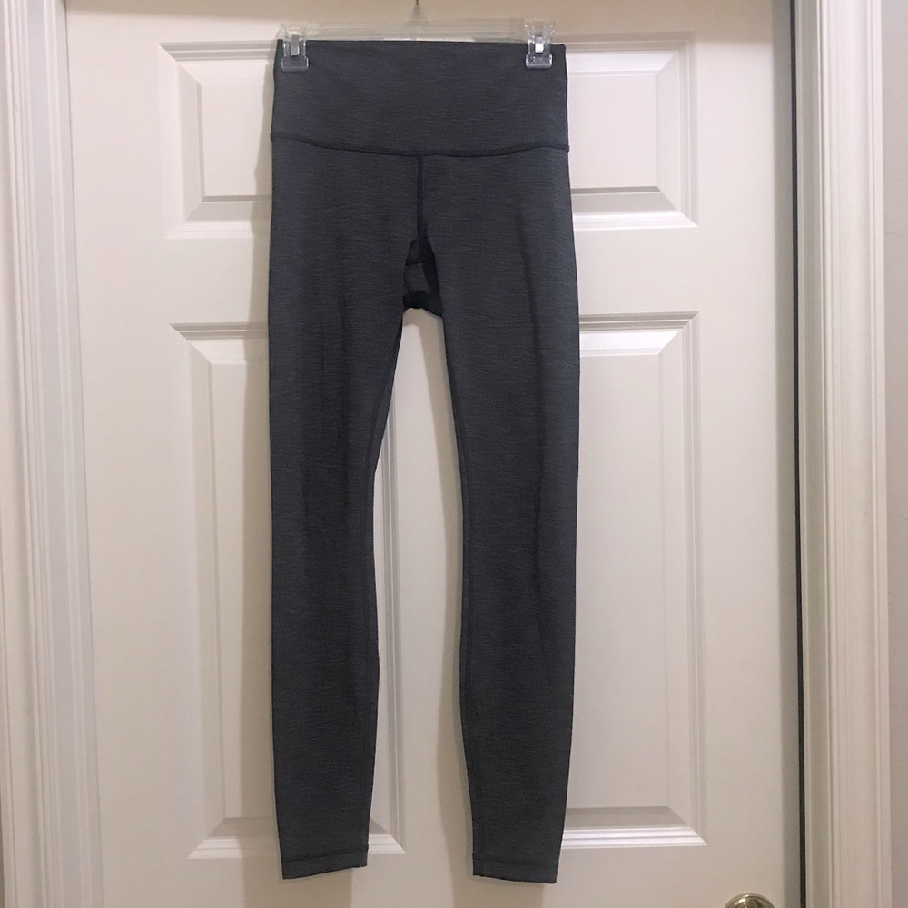 Size 6 lululemon leggings, Like New